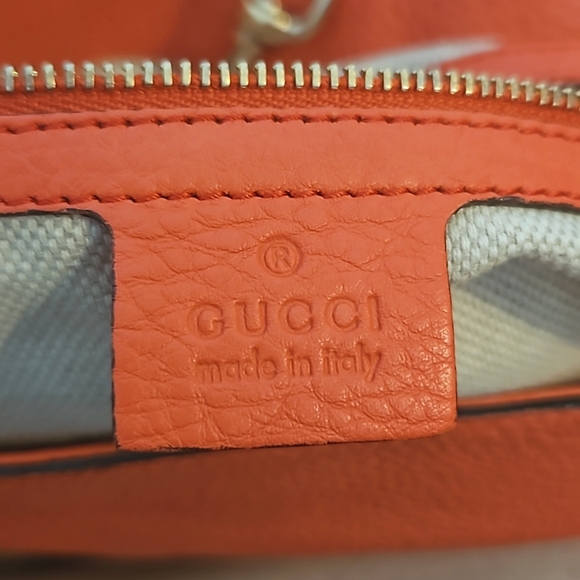 Gucci Soho Chain Tote - Picture 7 of 16